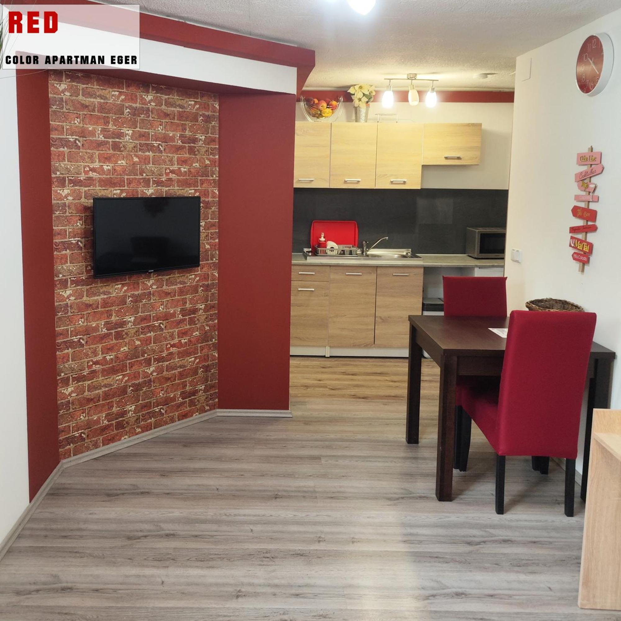 Color Apartmanok Eger Buitenkant foto